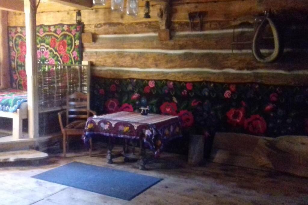 Апартаменты Molfar, Beskid Niski , Polowa Domu Polany  Экстерьер фото